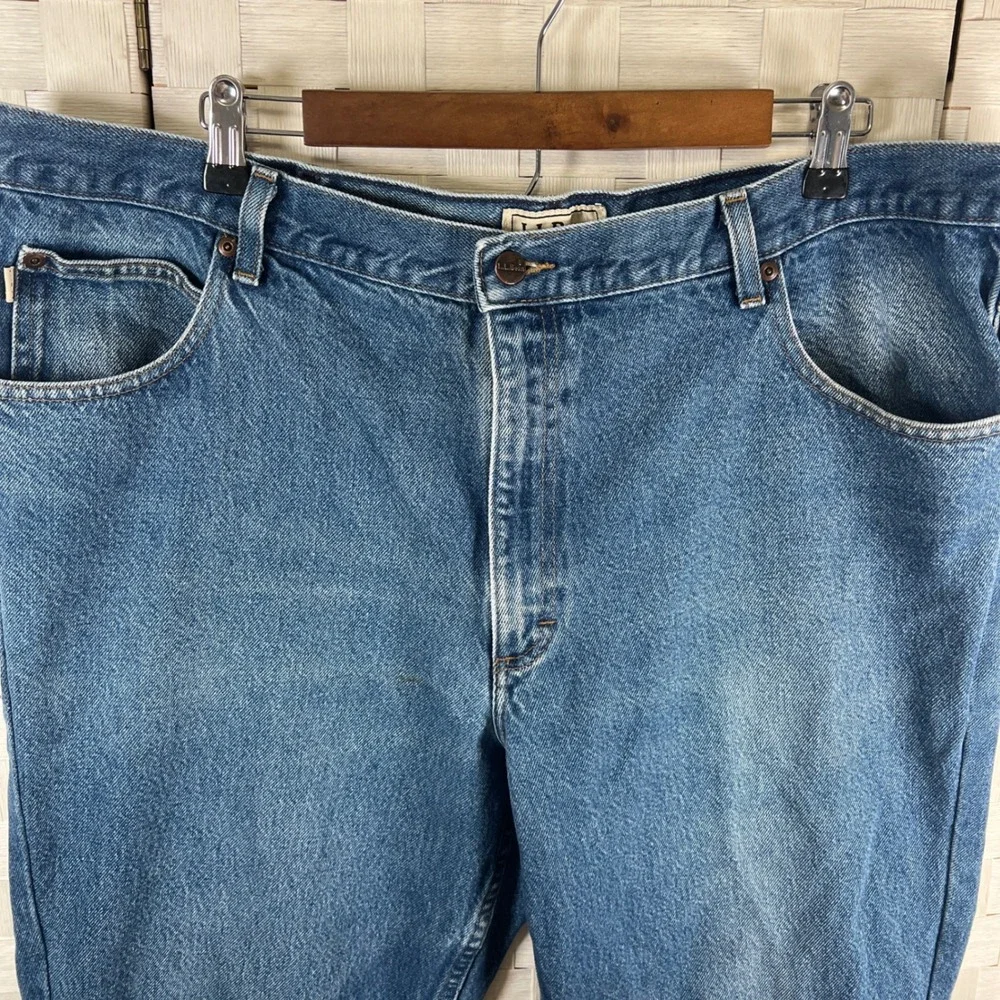 Vtg‎ LL Bean Classic Fit Jeans Mens 44x34 Blue Denim Straight Leg Casual Pants
